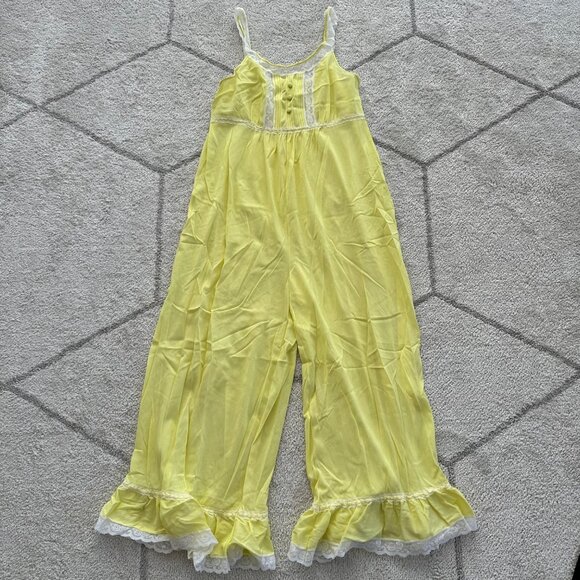 Vintage 60s Hostess Pajama Jumpsuit Bright Yellow Lace Trim Lounge Romper - Picture 4 of 7